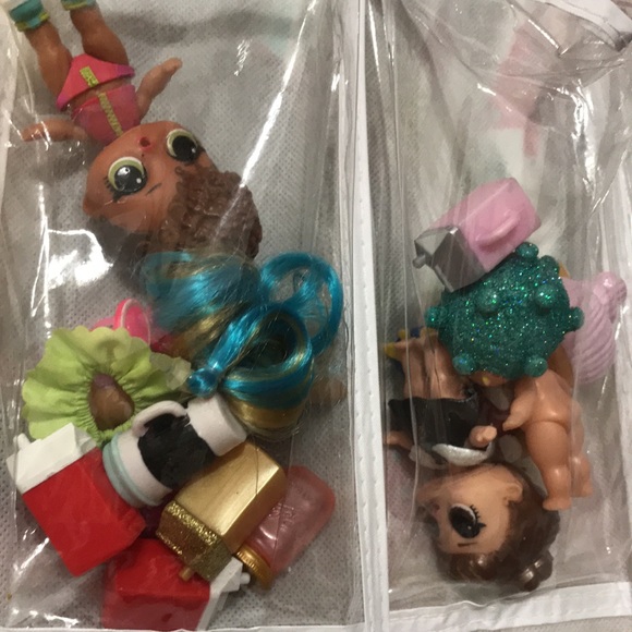 HUGE LOL OMG BUNDLE - Picture 12 of 12